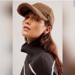 FREE PEOPLE Sherpa Hat